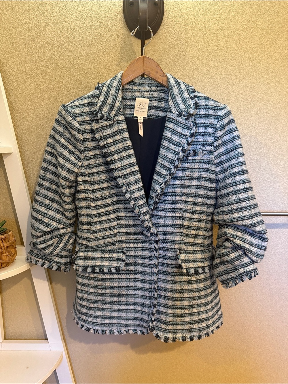 Cinq A Sept Khloe Stretch Blazer Jacket - Picture 7 of 10